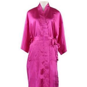 NWOT fuchsia satin kimono style Size XXXL